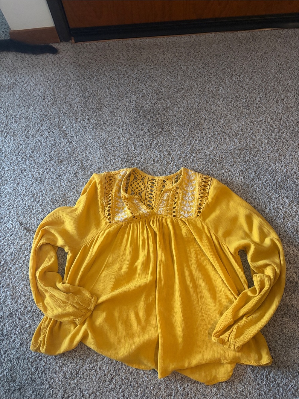 XS Mossimo Supply Co. Mustard Yellow Blouse - Picture 5 of 9